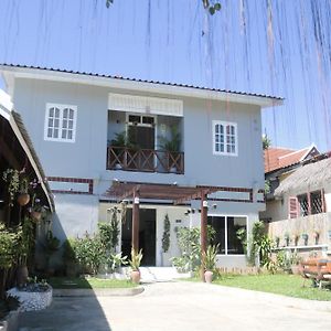 Moon'S House Luangprabang